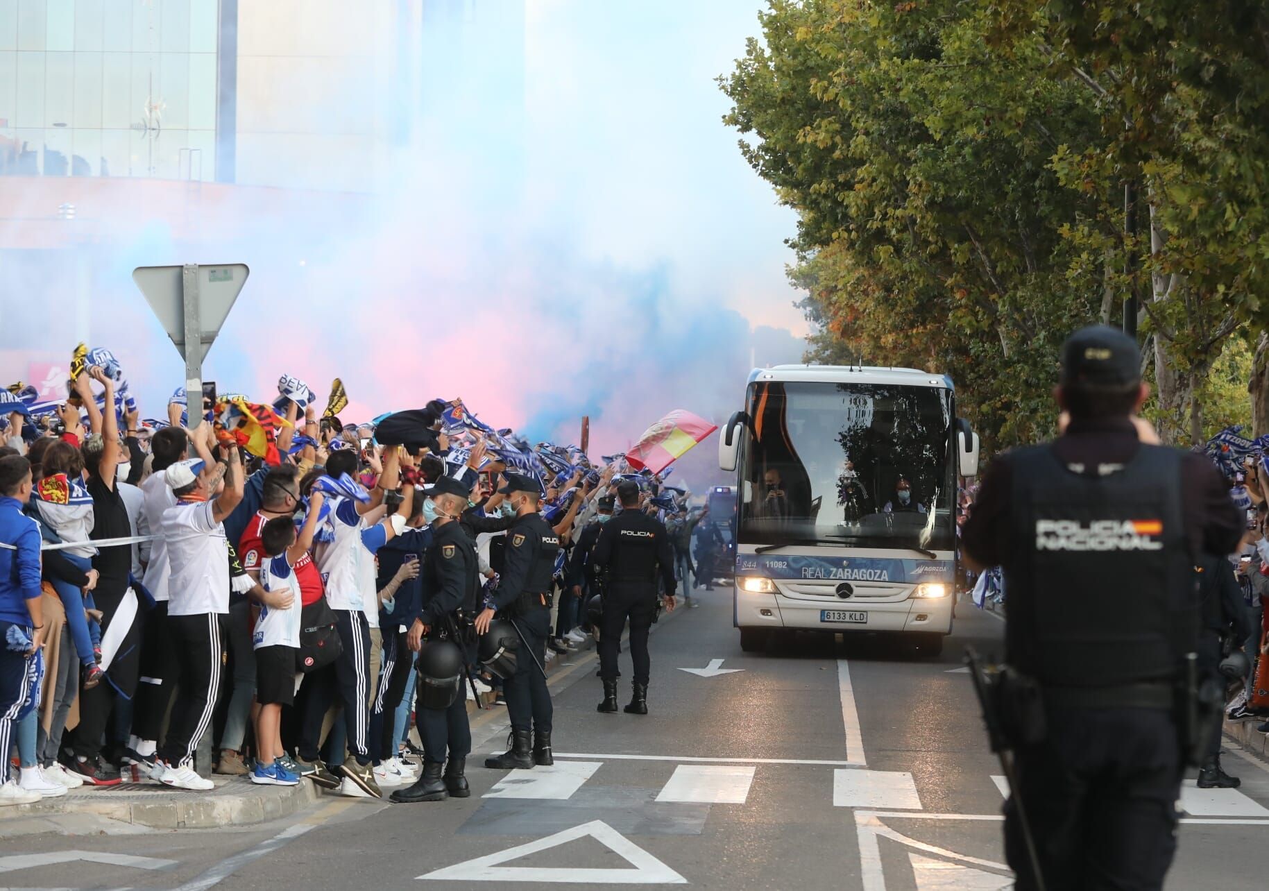 La hora previa al derbi, en imágenes