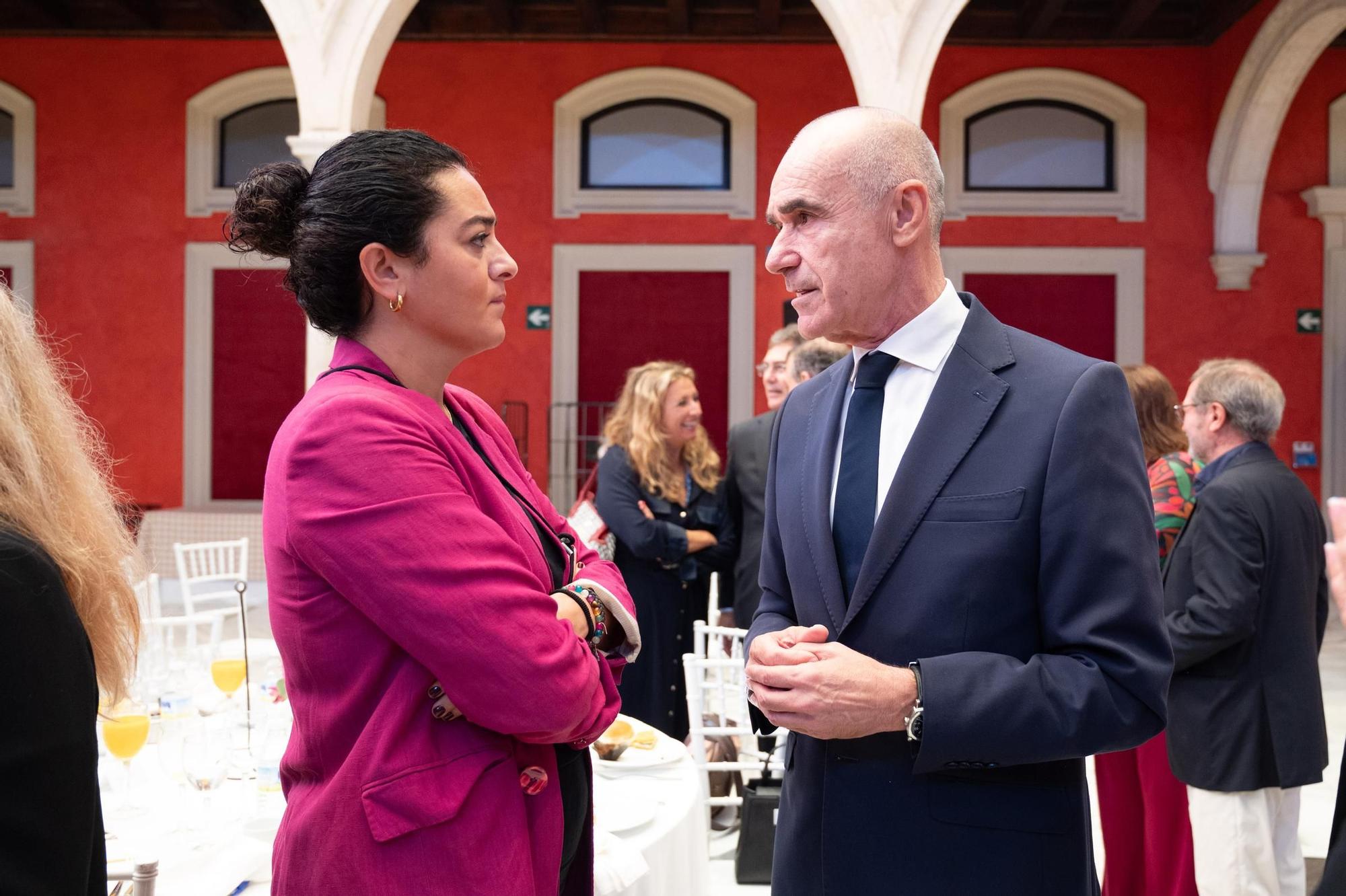 Fotogalería | ElCorreoPregunta a Javier Fernández de los Ríos, presidente de la Diputación de Sevilla