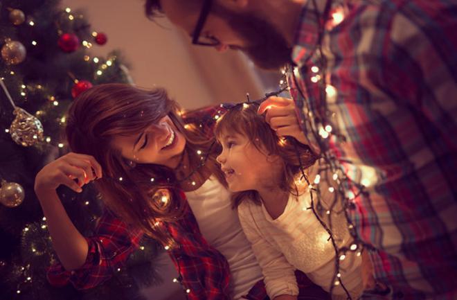 Poner el árbol de Navidad pronto nos hace más felices, según la psicología