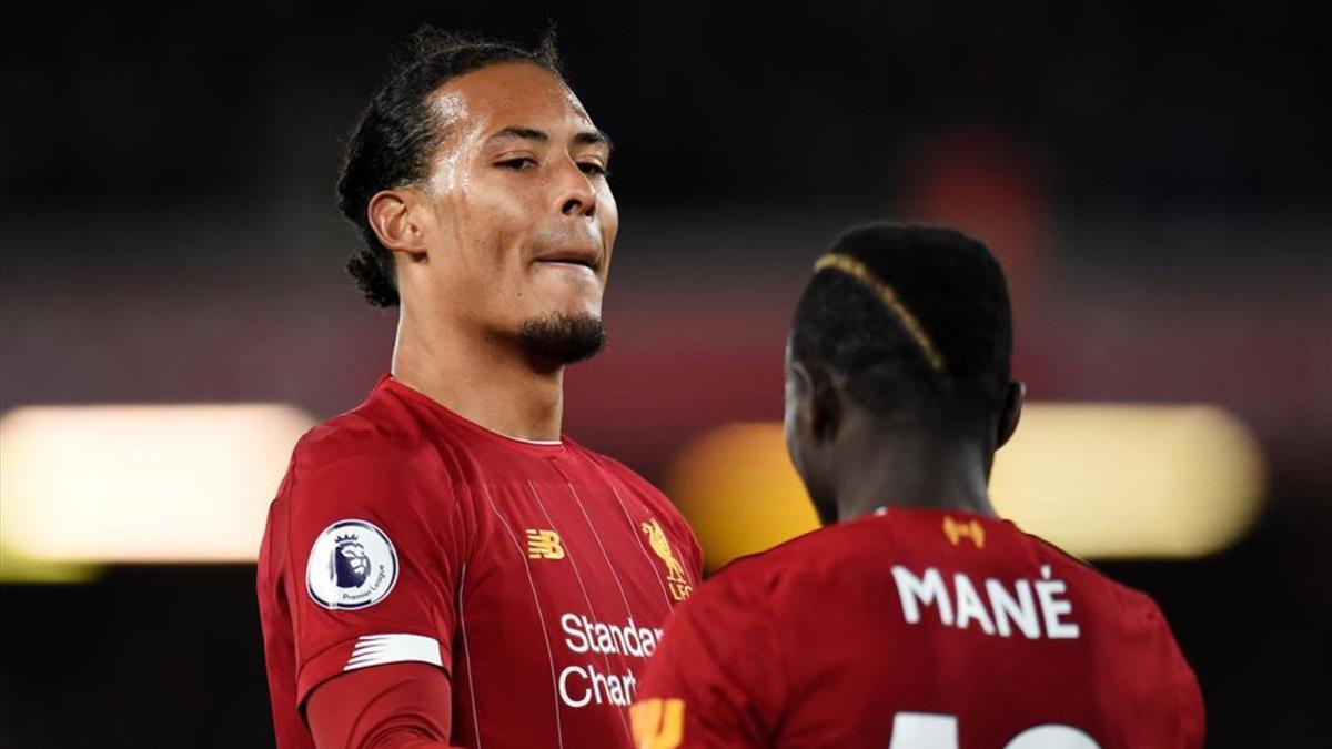 Van Dijk y Mané, dos pilares indiscutibles para Jürgen Klopp