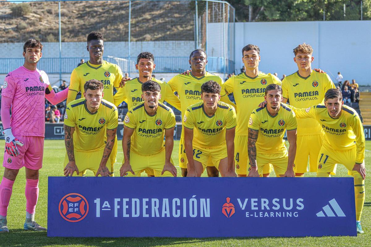 Once presentado por el Villarreal B en el campo Antonio Solana de Alicante.