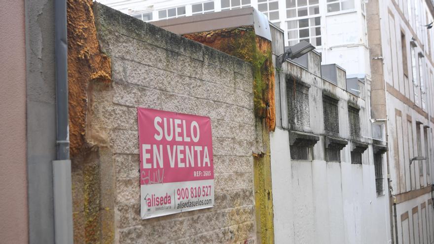 Un solar vacío entre Orzán y San Andrés, segunda subasta forzosa del plan de rehabilitación de A Coruña