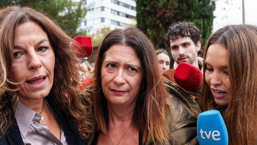 Leire Díez denuncia ante el juez que "un guardia civil" realizó una "investigación extrajudicial" al "comando Ferraz" de Santos Cerdán