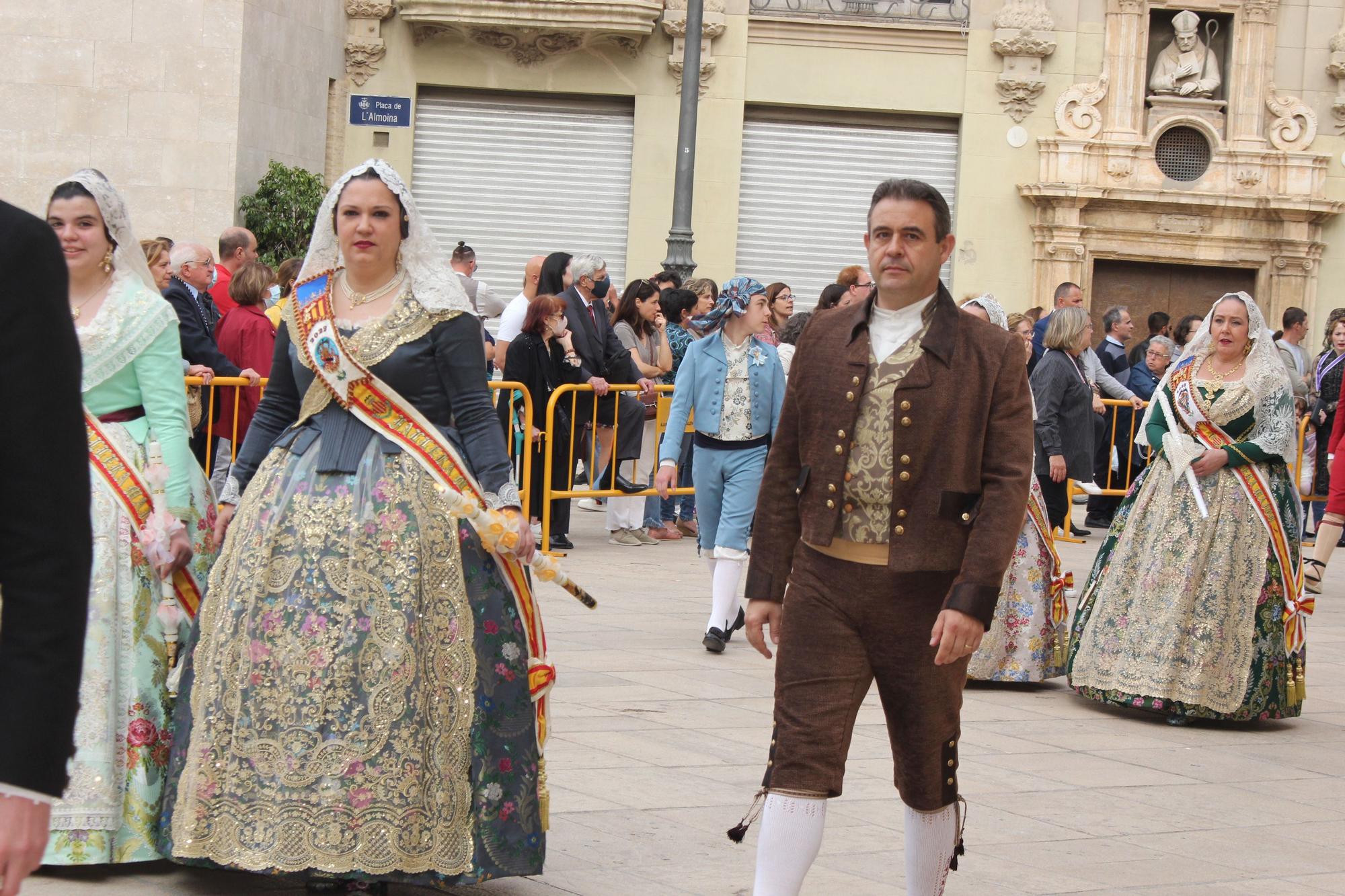 La fuerza de las Fallas en la Procesión de la Virgen (III)