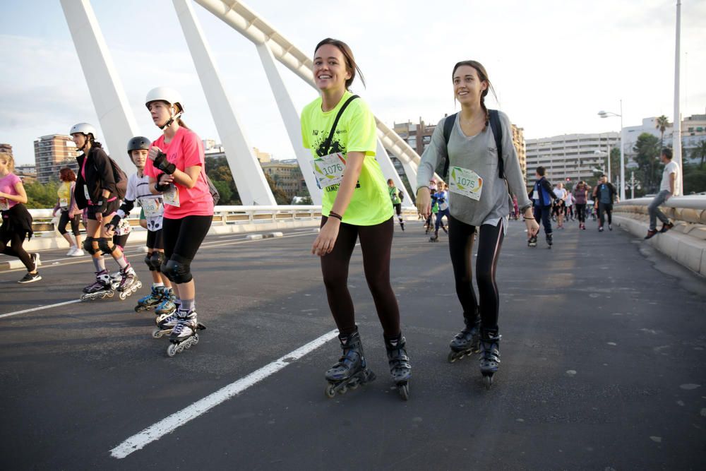 Marea en València contra el Cáncer de Mama