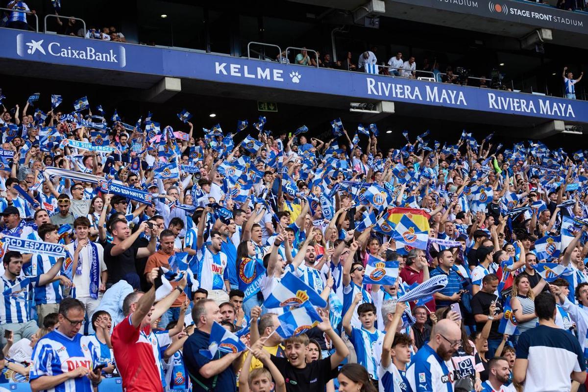 RCD Espanyol - Real Oviedo, final por el ascenso a Primera, en imágenes.
