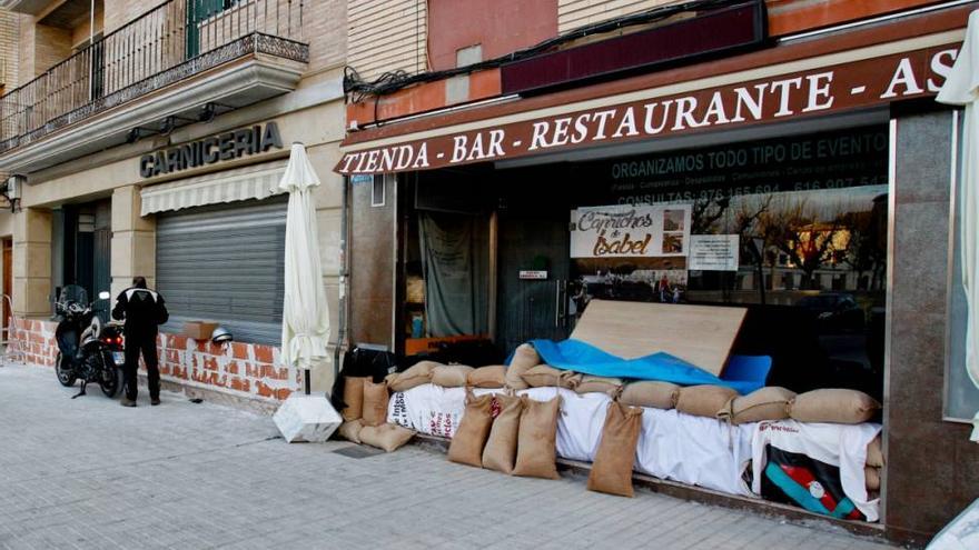 Los vecinos temen la crecida del río prevista para el jueves