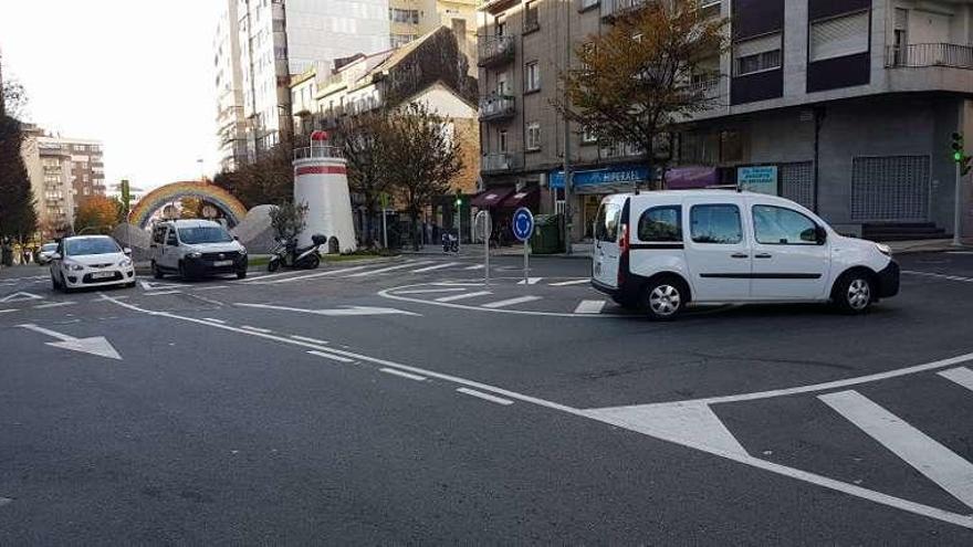 Nueva &quot;turboglorieta&quot; habilitada en Gregorio Espino. // Alberto Blanco