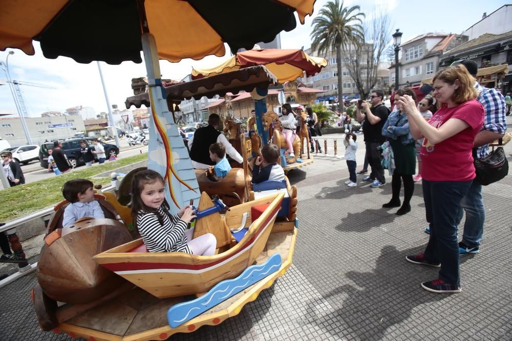 El barrio vigués celebra entre gastronomía, artesanía, música y baile la expulsión de las tropas francesas en 1809