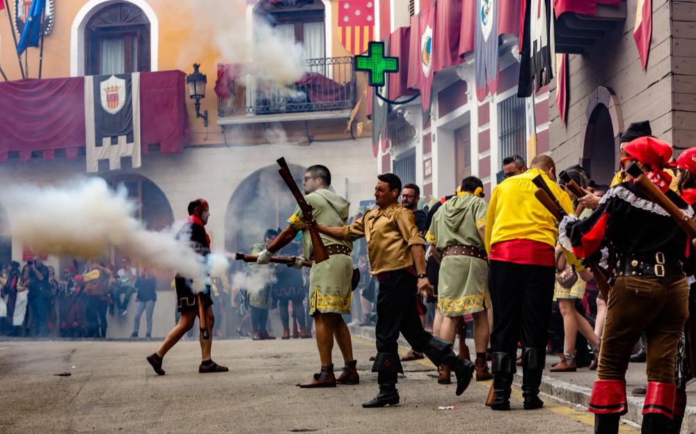 El tradicional tiroteo tras el que la villa cayó en manos sarracenas