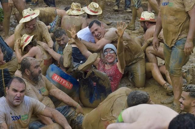 Traída del barro en la Atalaya 2017