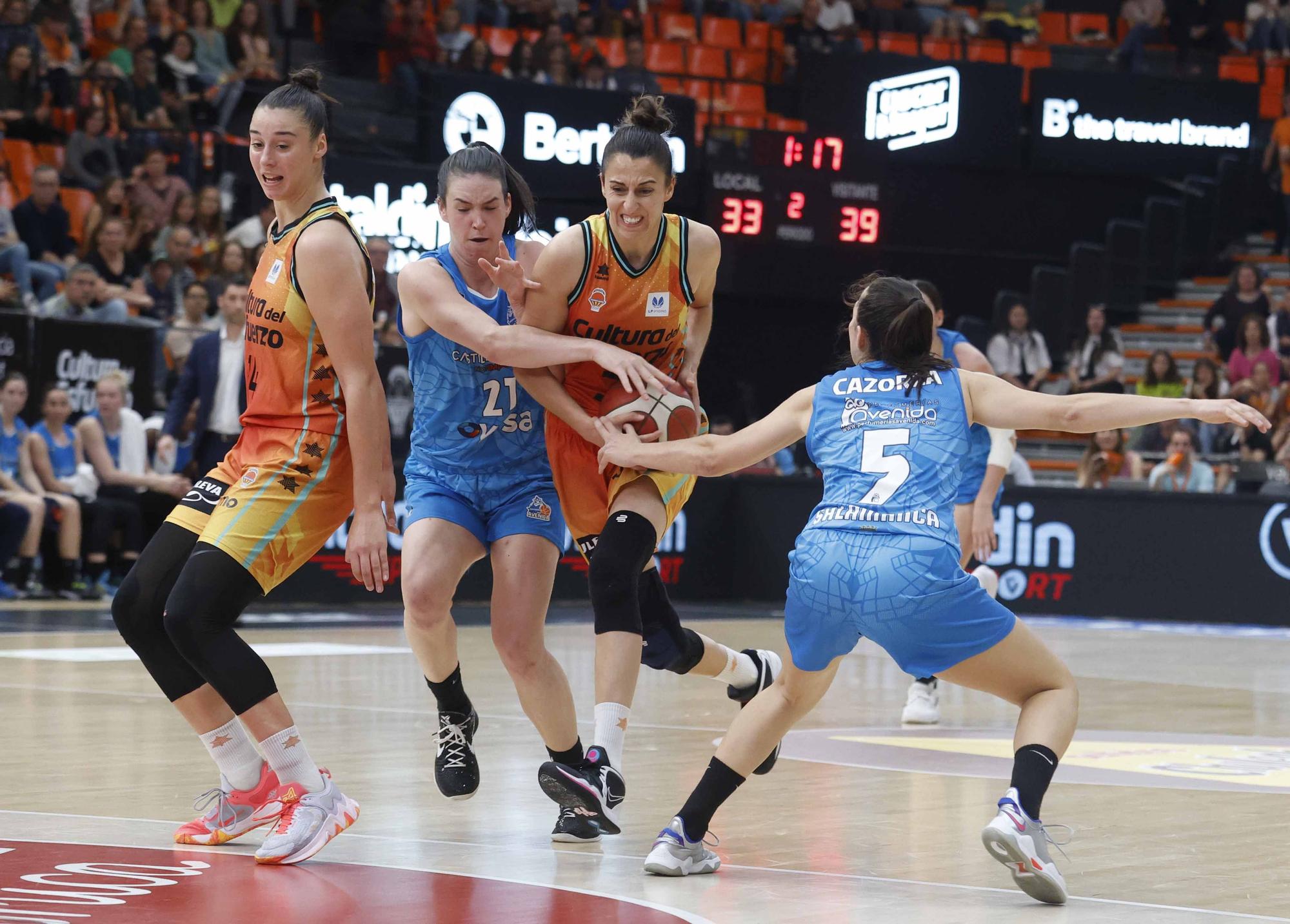 Valencia Basket - Perfumerías Avenida