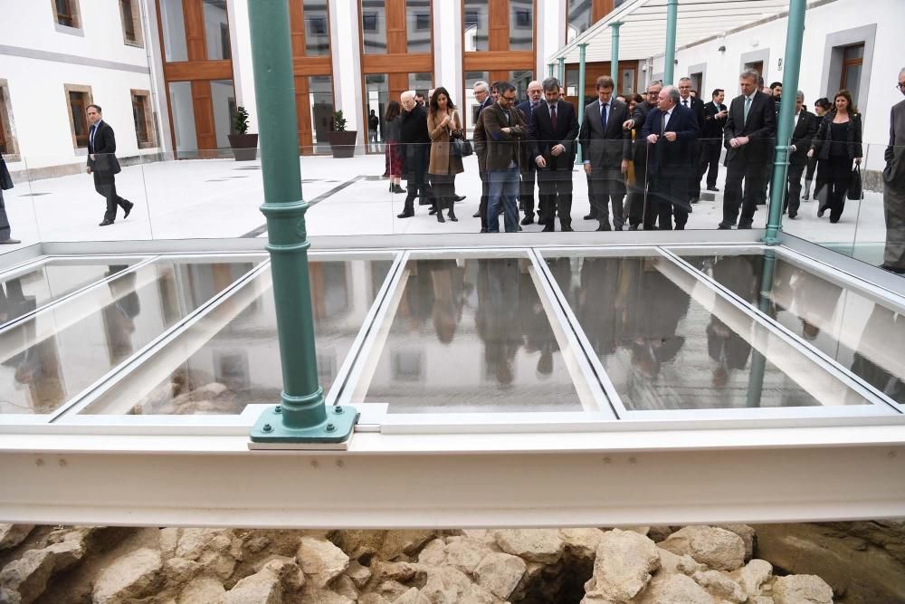 El proyecto de remodelación de la antigua Fábrica de Tabacos se ha retrasado tres años. El Ayuntamiento cedió el edificio a la Xunta en 2010 a cambio de que ejecutase las obras.