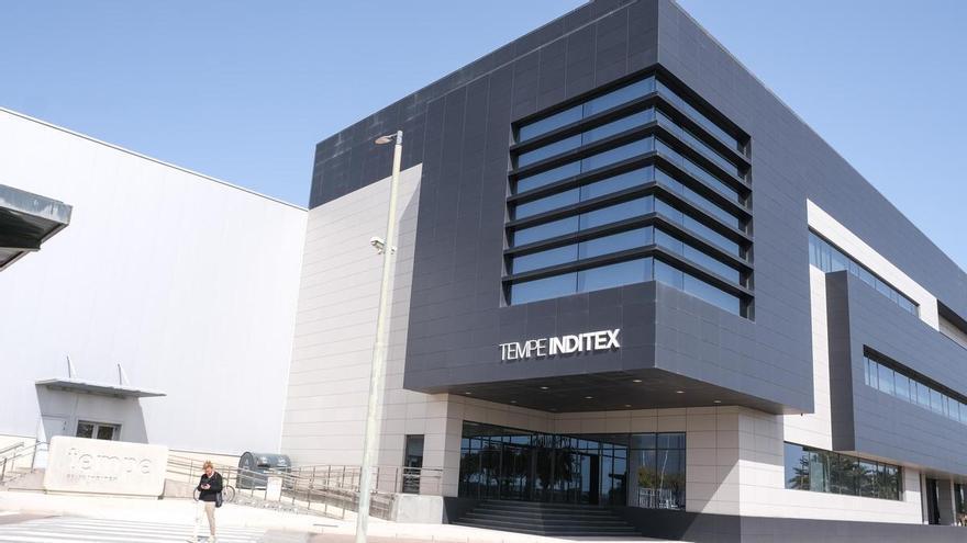 El zapatero de Zara bate su récord de beneficios pese a caer en ventas