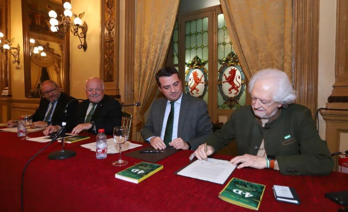 En el acto del Círculo de la Amistad han participado Torralbo, Aguirre, Bellido y Rojas Marcos, este lunes.