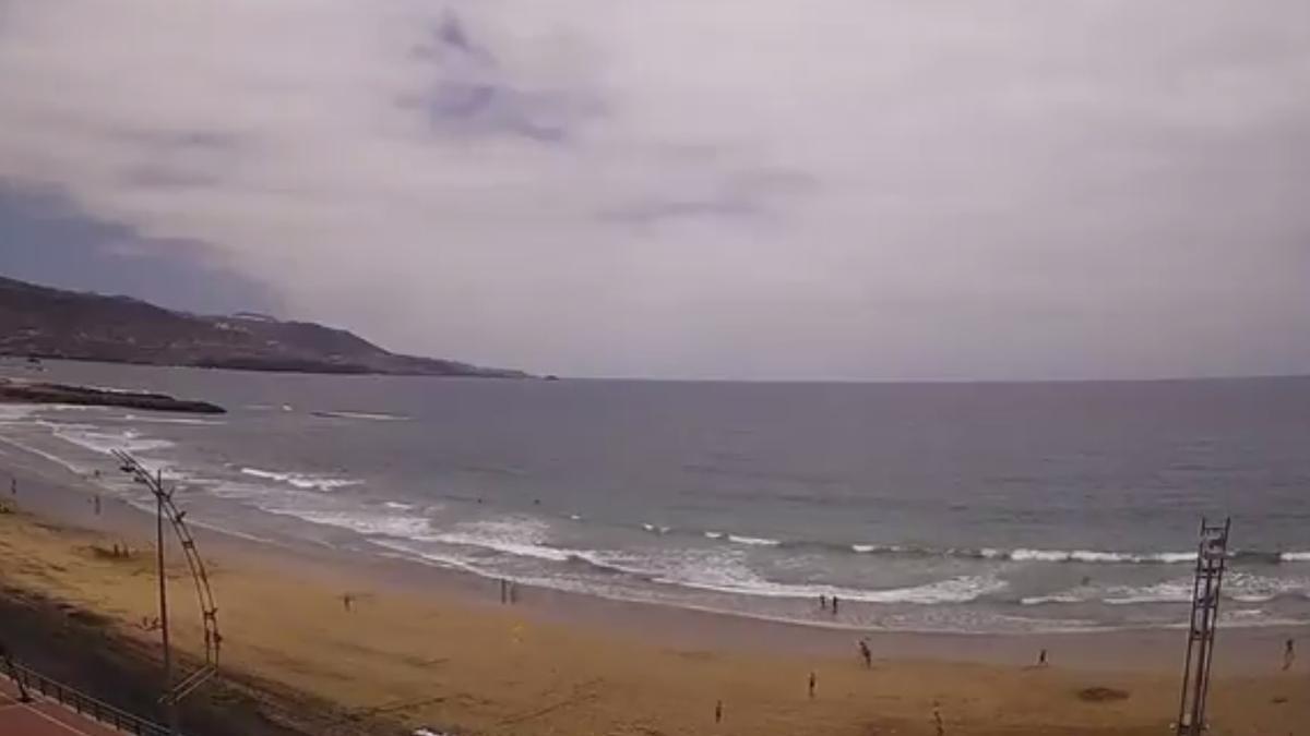 Así está el tiempo en la playa de Las Canteras (01/07/21)