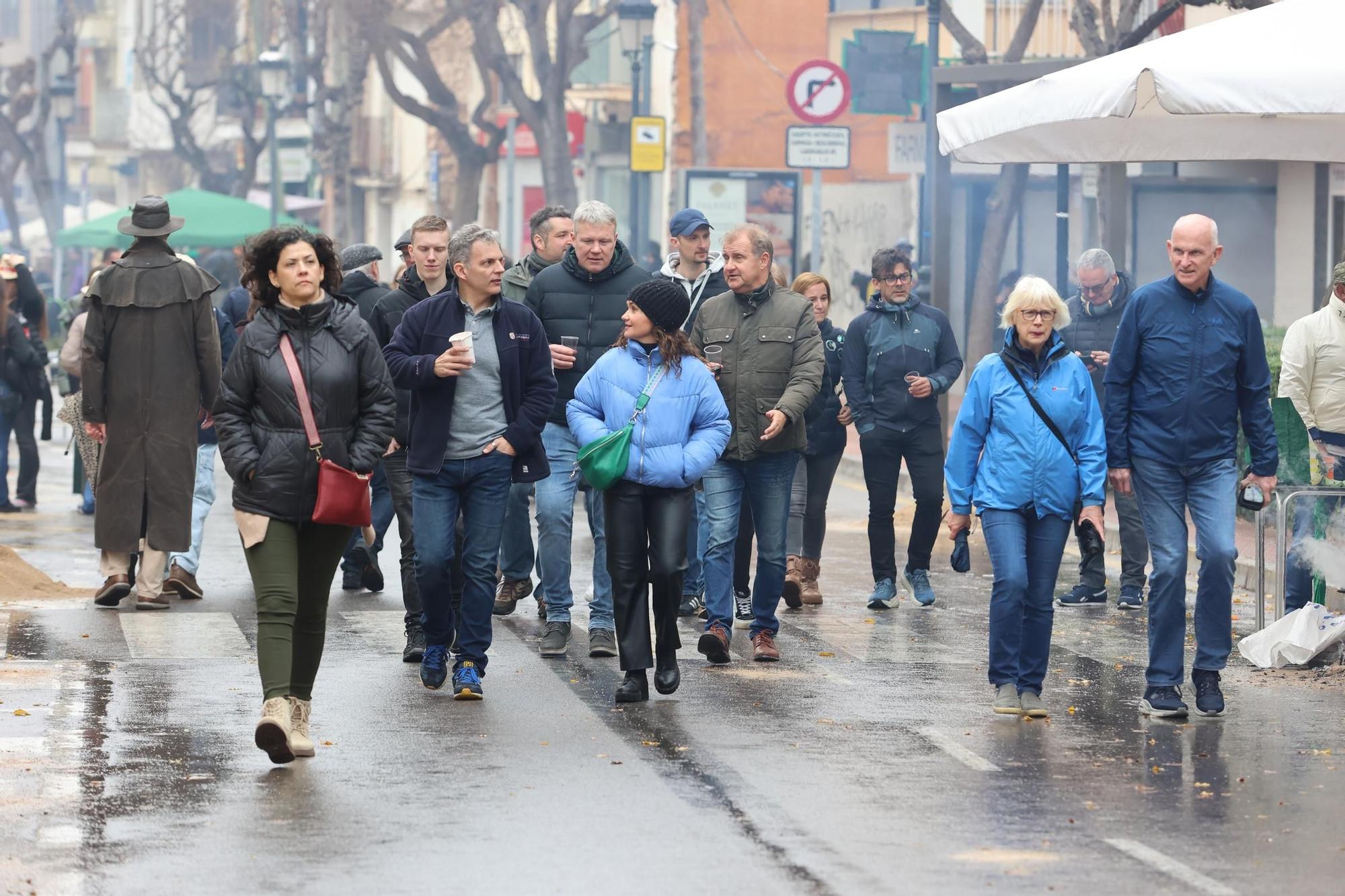 Lluvia en las paellas de Benicàssim