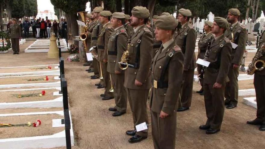 En memoria de los militares caídos