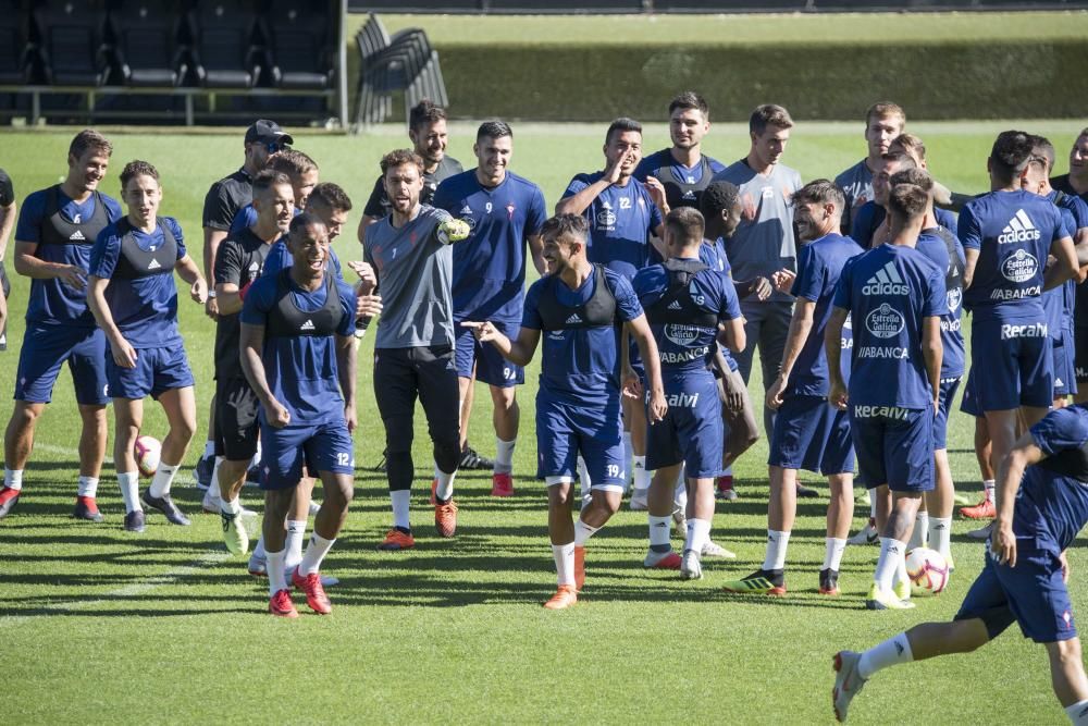 Entrenamiento del Celta a puerta cerrada