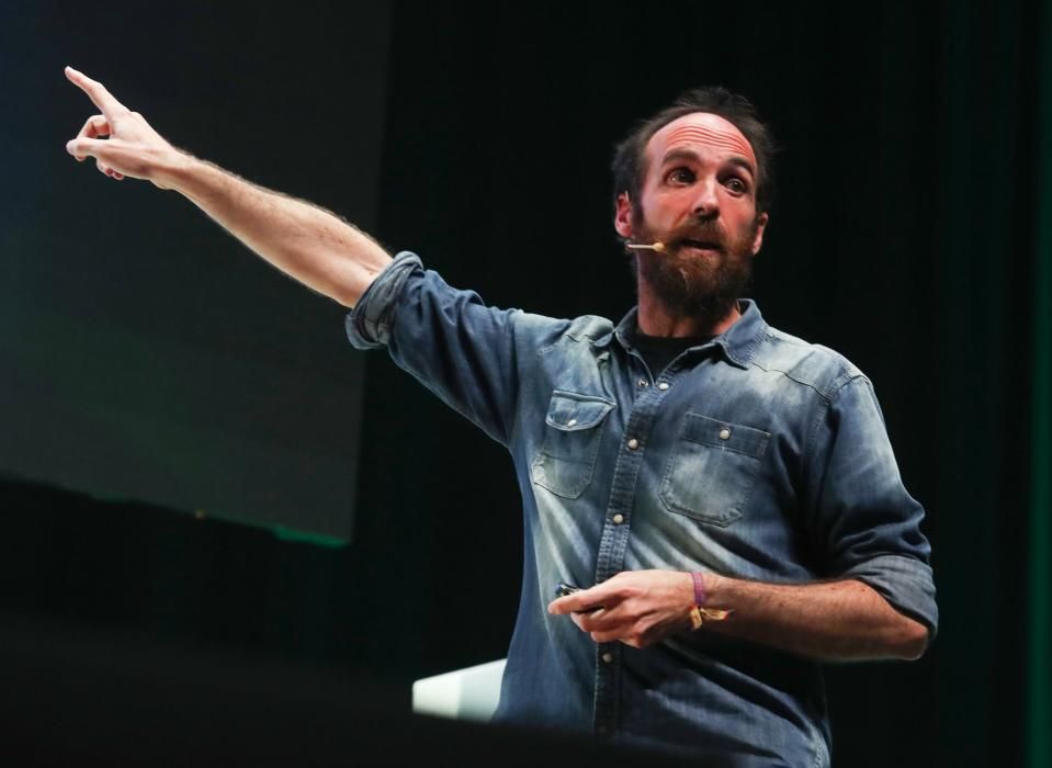 Todas las fotos del foro de educación más grande de Galicia, impulsado por FARO y celebrado entre los días 25 y 26 de septiembre en el Auditorio Mar de Vigo.