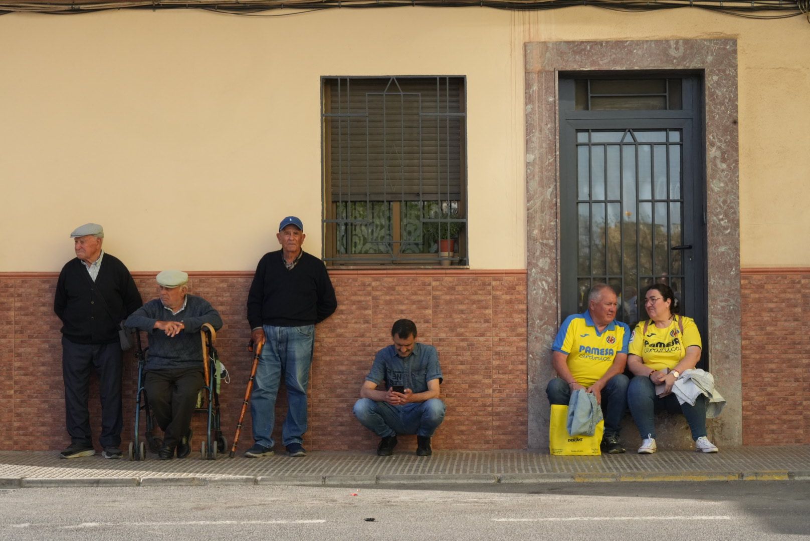 La afición del Villarreal en el partido contra el Espanyol en La Cerámica