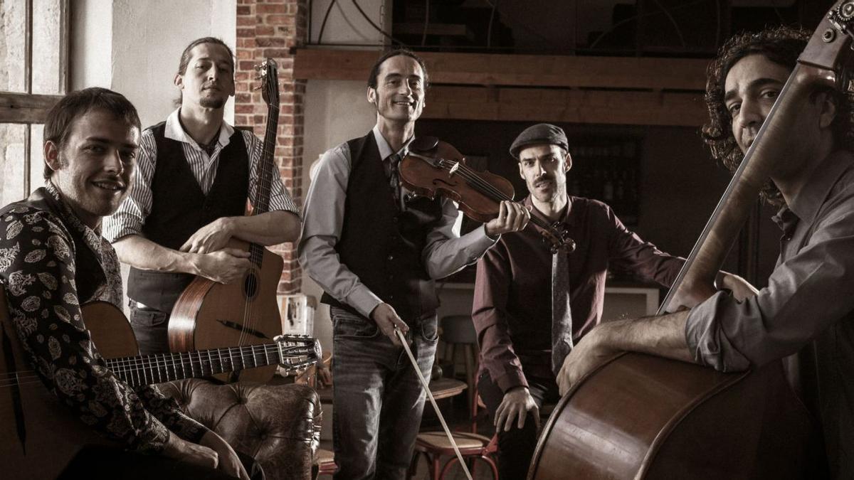 Die Klezmer-Band Piolet Swing gibt im Rahmen der Woche der jüdischen Kultur am Samstag ein Konzert auf der Plaça de Sant Jeroni.
