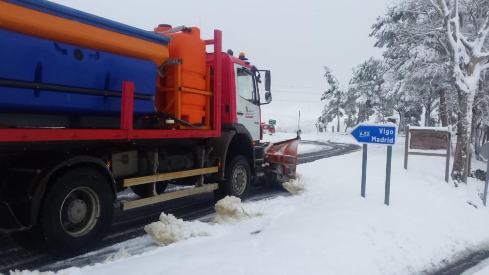 La nieve cubre la comarca sanabresa