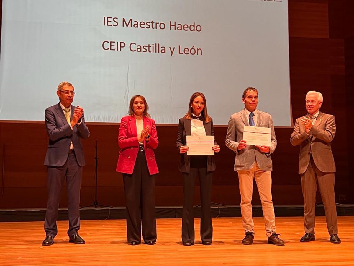 El IES Maestro Haedo, aplaudido por su premio nacional sobre buenas prácticas.