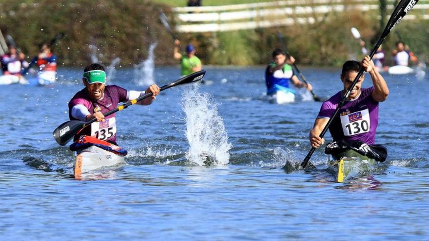 Una de las pruebas del memorial Miguel Ángel Pérez Gutiérrez en el pantano de Trasona.  | J. P.