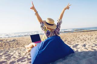 Así se puede ser tecnológico en la playa y aprovechar las vacaciones