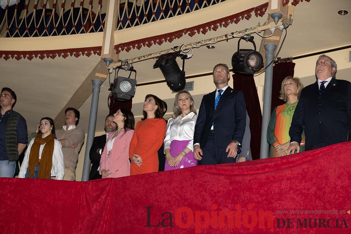 Presentación de las Amazonas del Bando de los Caballos del Vino de Caravaca