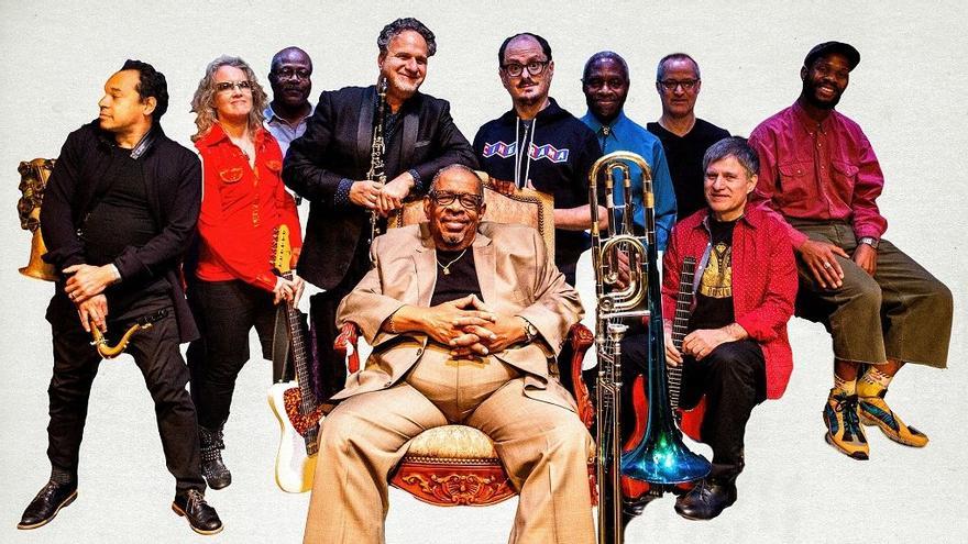 David Krakauer, Fred Wesley y Socalled encabezan este grupo fusión.