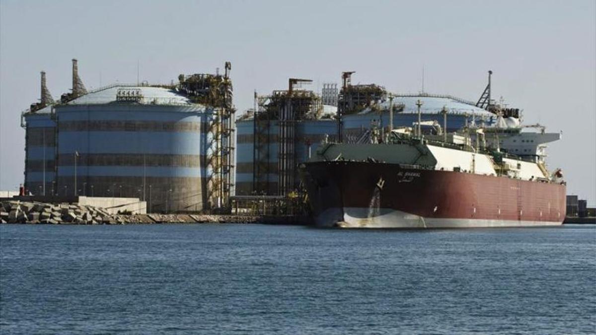 La Unión Europea se convierte en el primer importador mundial de gas por vía marítima.