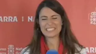 Pánico en directo: una reportera de TVE se queda en blanco en pleno San Fermín