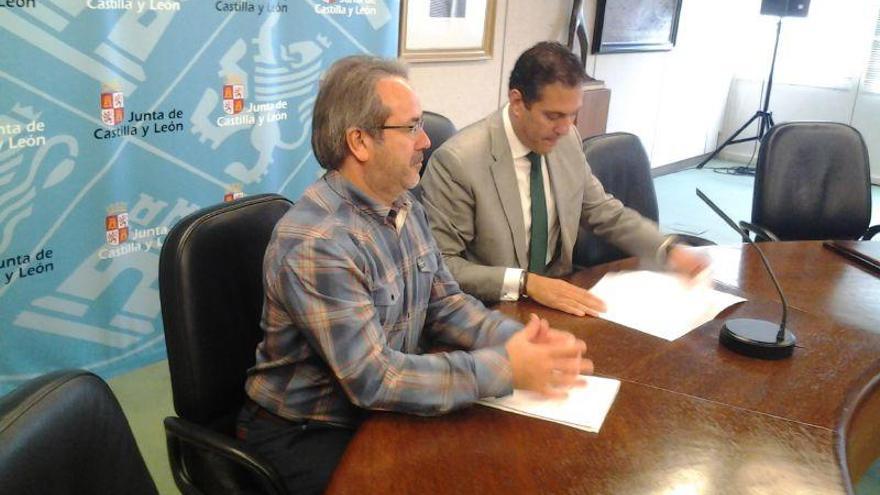 Alberto Castro y Francisco Guarido, tras la reunión de ayer