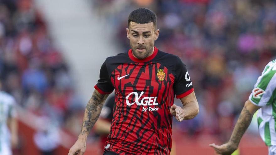 Dani Rodriguez giữ vai trò thủ lĩnh thầm lặng - Người Đứng Sau Sự Thành Công Của Đội Bóng