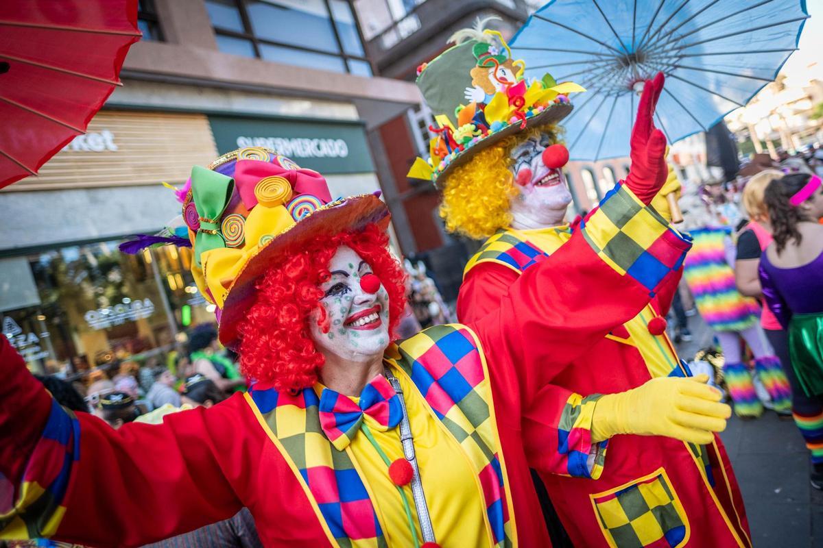 Así se ha vivido el segundo Carnaval de Día de Santa Cruz de Tenerife 2026
