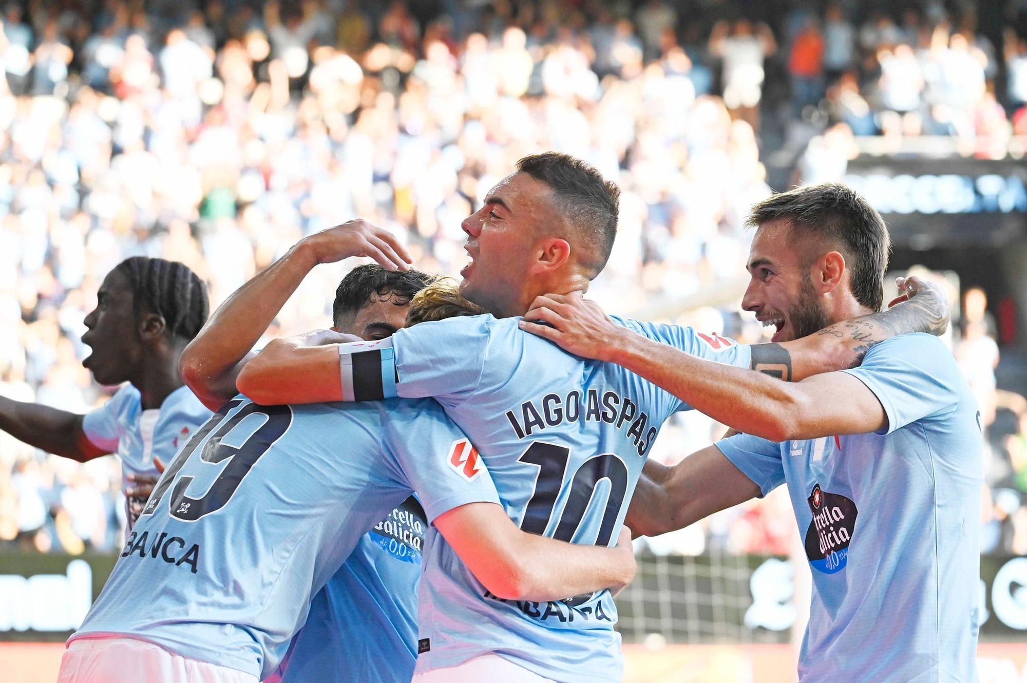 Las mejores fotografías del estreno liguero con victoria del Celta ante el Alavés