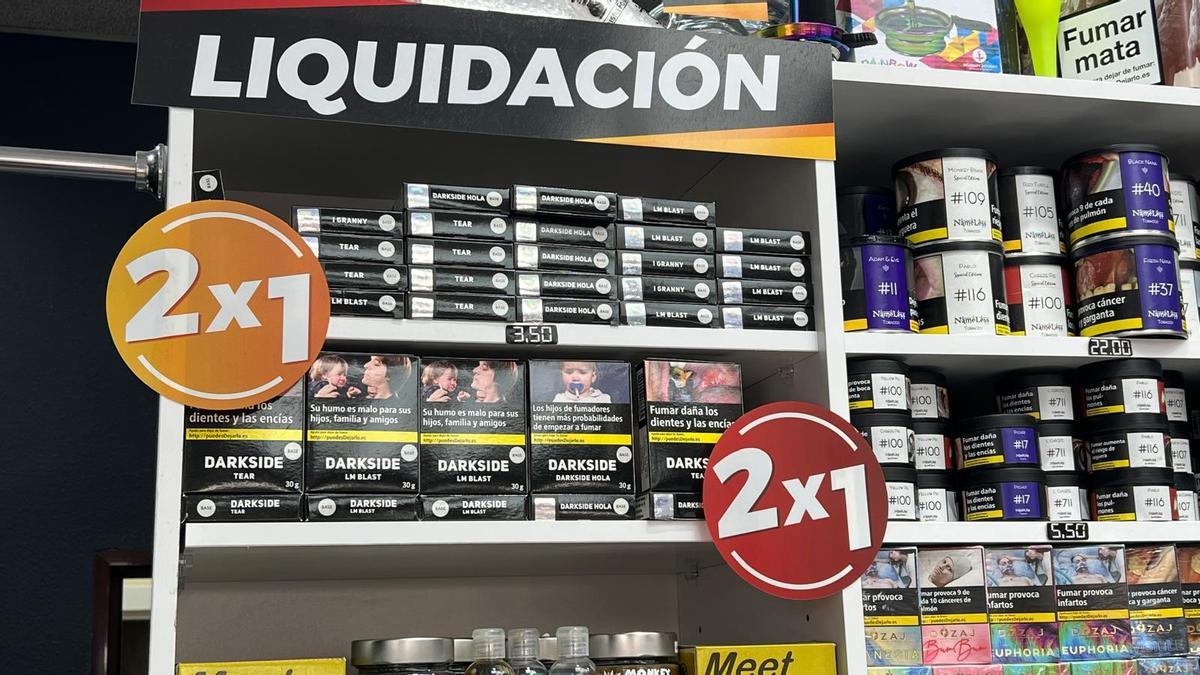 Los paquetes incautados mostraban deterioro visible a pesar de llevar una fecha de caducidad aparentemente válida.
