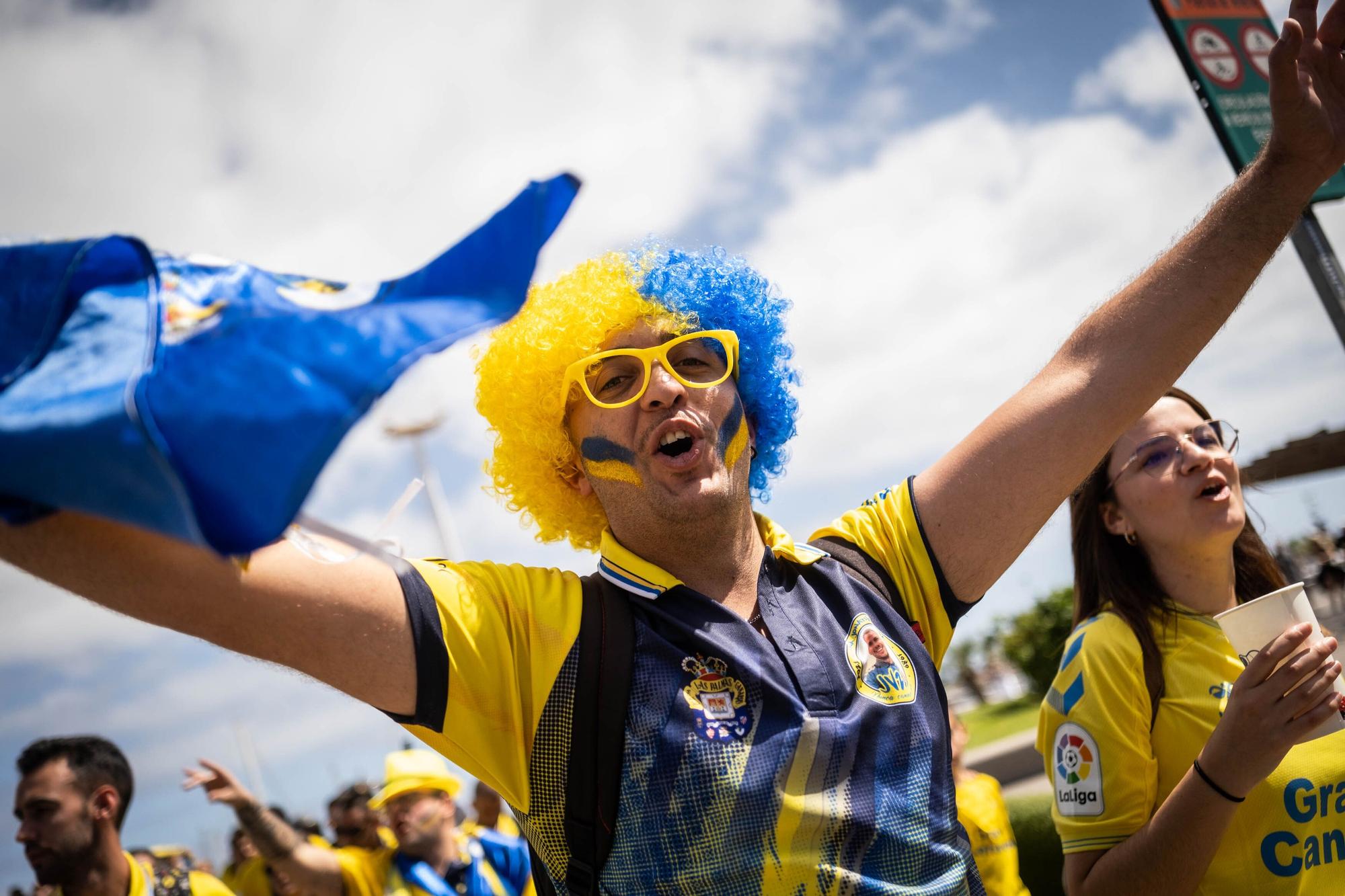 Llegada de aficionados de la UD Las Palmas a Tenerife