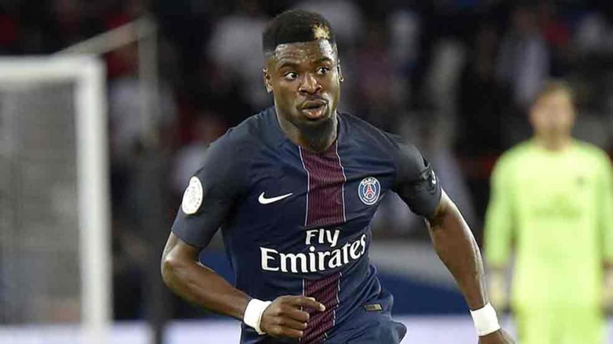 Aurier interesa al United y al Barça