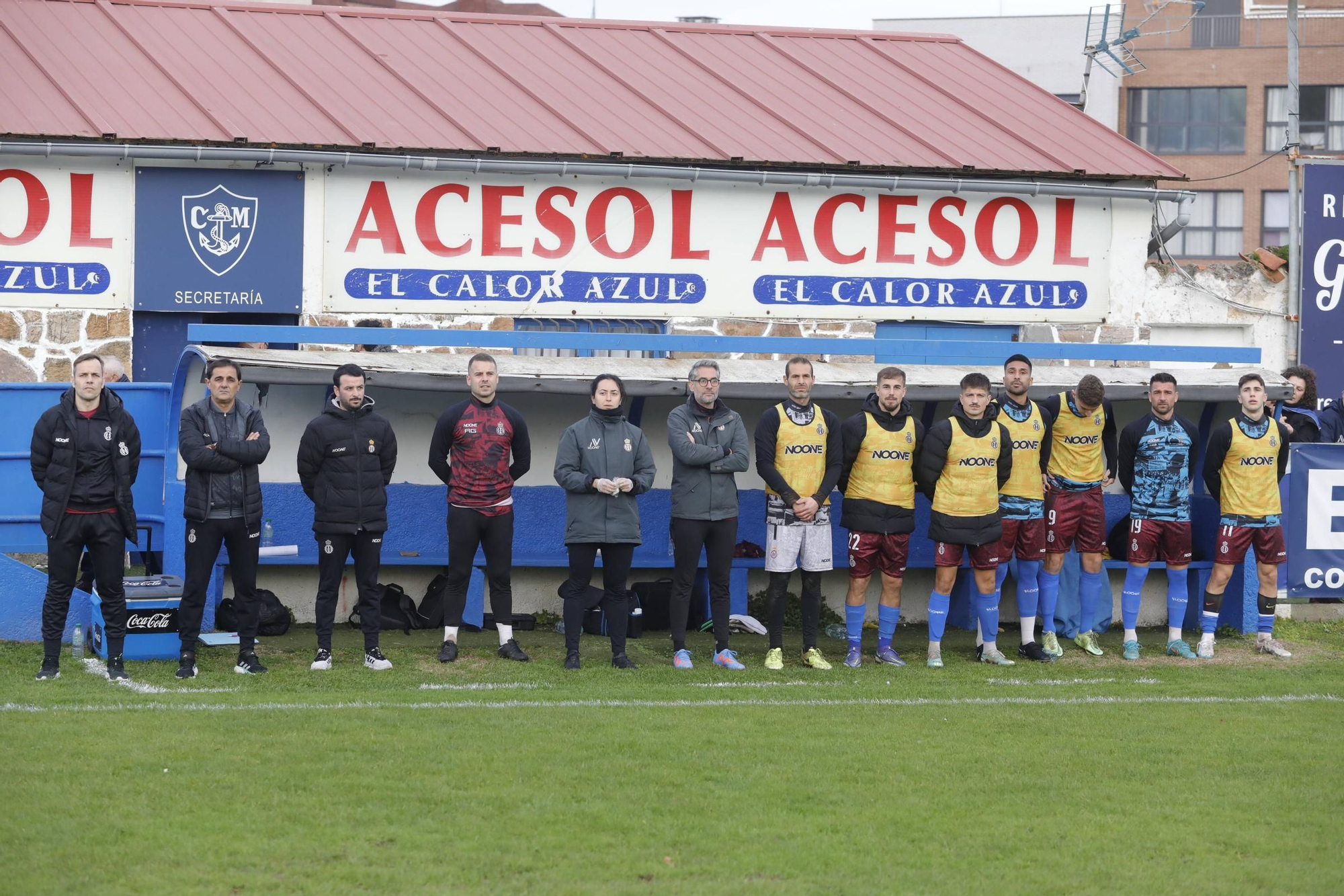 EN IMÁGENES: Así ha sido el derbi comarcal entre Marino y Avilés (0-0)