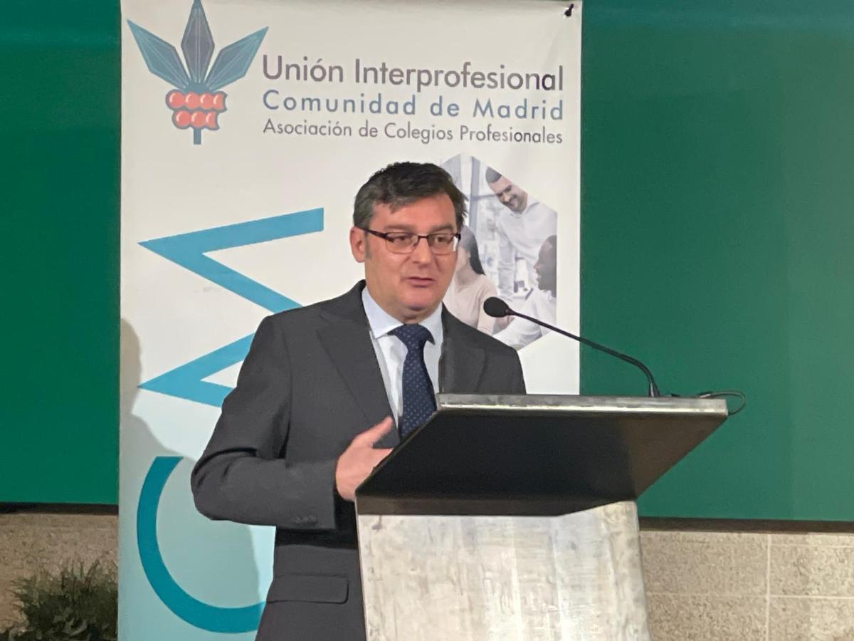 álvaro González en la inauguración de la jornada organizada por la Unión Interprofesional de la Comunidad de Madrid.