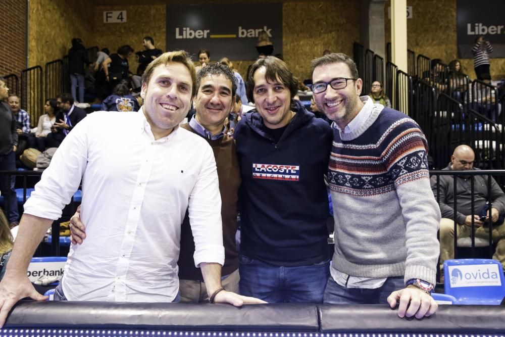 Partido de baloncesto entre Unión Financiera Oviedo y Melilla