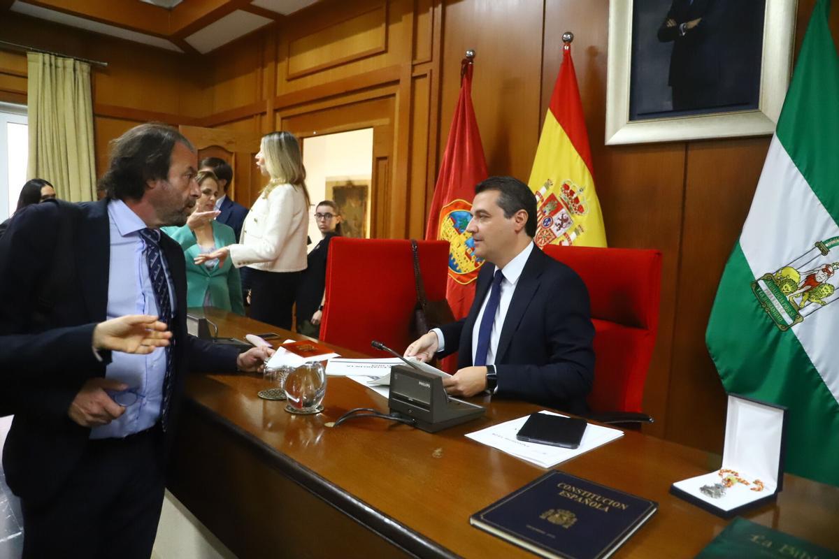 córdoba pleno extraordinario y debate en el ayuntamiento de córdoba sobre el estado de la ciudad. toma de posesión de la nueva concejala de vox