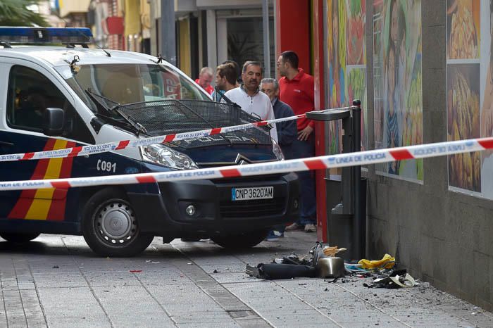 Falsa alarma de bomba en la calle Bernardo de la ...