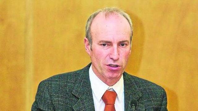 "Buscamos una digitalización de textos más barata y rápida"