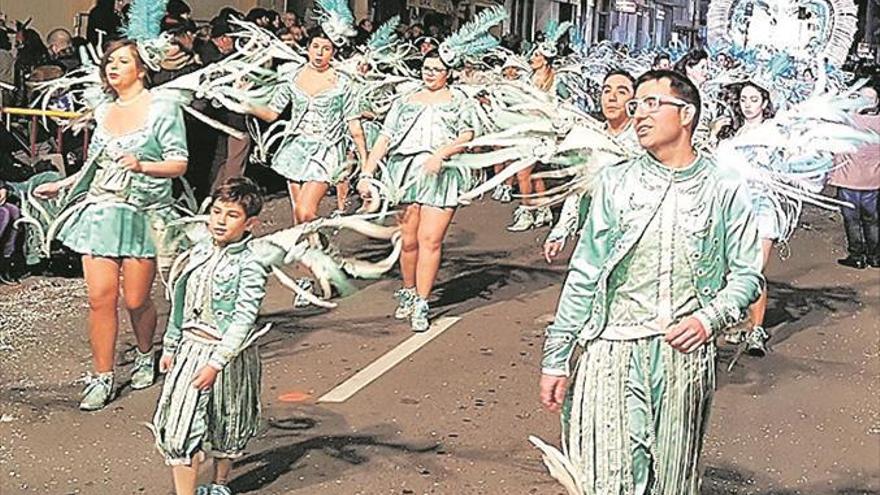 El Carnaval 2019 volverá a tener desfiles cerrados