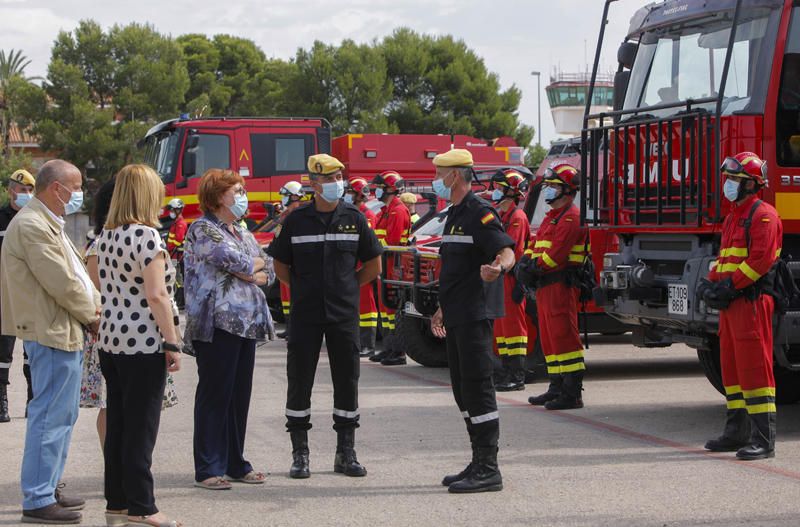 Gloria Calero visita la Unidad Militar de Emergencias, UME en la base militar de Bétera