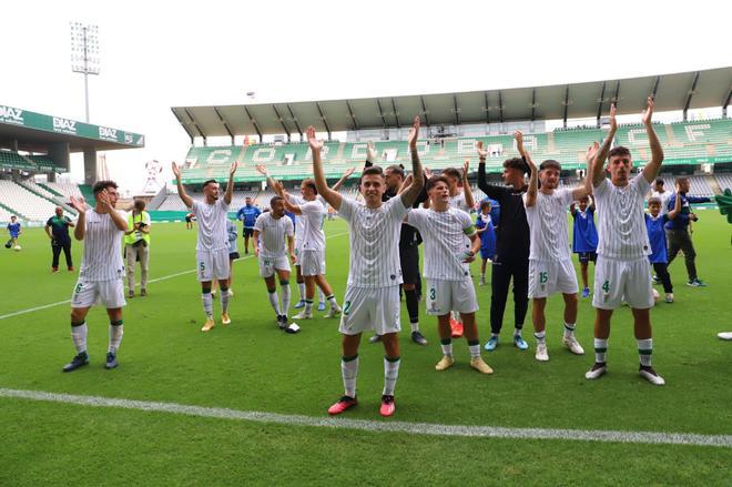 El Córdoba CF B en la final contra el Puente Genil, en imágenes